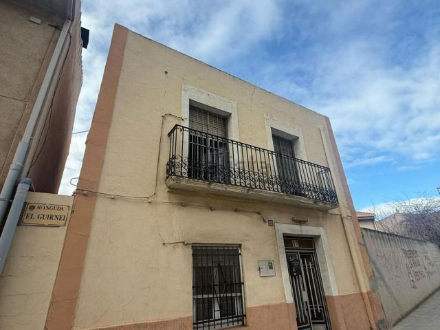 Casa en venta en Centros comerciales, el Vinalopó Mitjà / El Vinalopó Medio