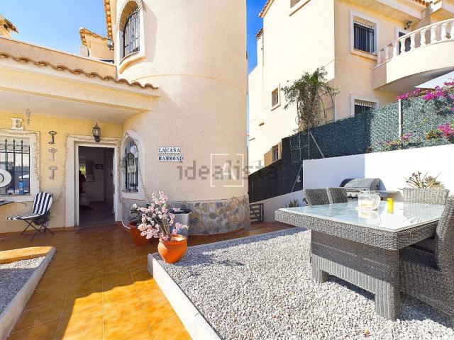 Casa en venta en Pinar de Campoverde, el Baix Segura / La Vega Baja