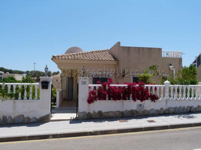 Casa en venta en Pinar de Campoverde, el Baix Segura / La Vega Baja
