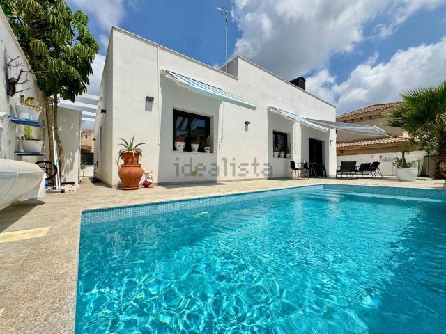 Casa en venta en Pinar de Campoverde, Pilar de la Horadada