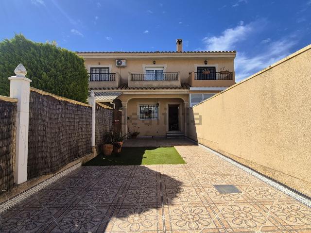 Casa en venta en Torre de la Horadada, el Baix Segura / La Vega Baja