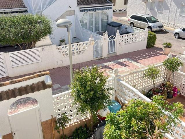 Casa en venta en Mil Palmeras, el Baix Segura / La Vega Baja