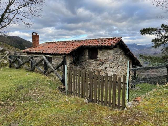 Casa en venta en Piloña, Asturias