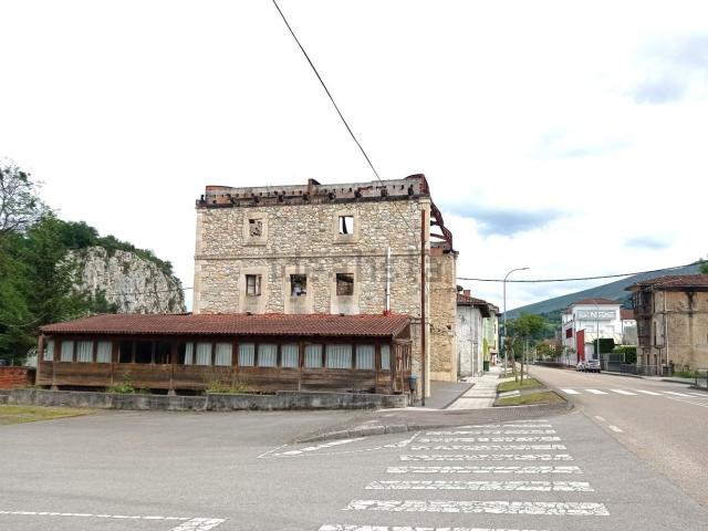 Casa en venta en Piloña, Asturias