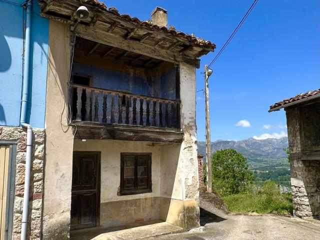 Casa en venta en Samalea, Piloña