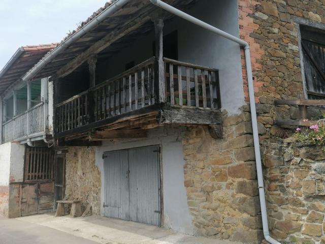 Casa en venta en Piloña, Asturias