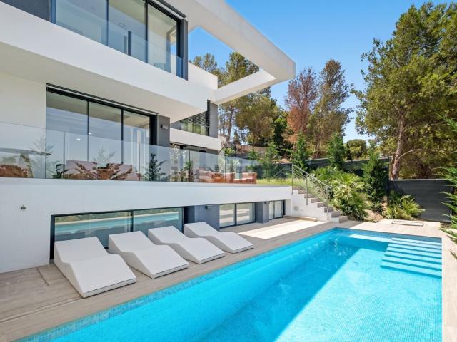 Casa en venta en Málaga, Pinares de San Antón
