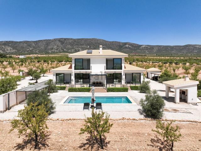 Casa en venta en Lel, el Vinalopó Mitjà / El Vinalopó Medio