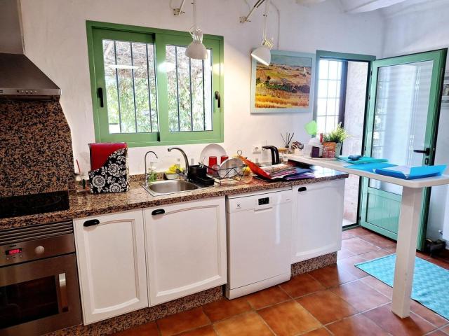 Casa en venta en el Vinalopó Mitjà / El Vinalopó Medio, Valencia