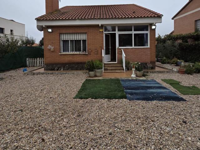 Casa en venta en Las Suertes, Pioz