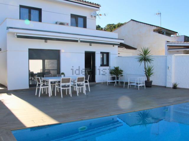 Casa en venta en Pizarra, Málaga