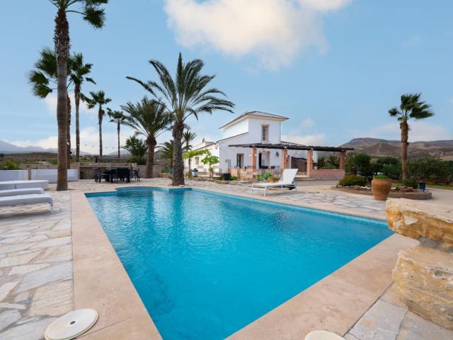 Casa en venta en Valle del Guadalhorce, Andalucía