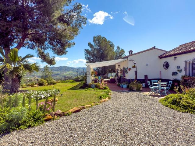 Casa en venta en Pizarra, Málaga