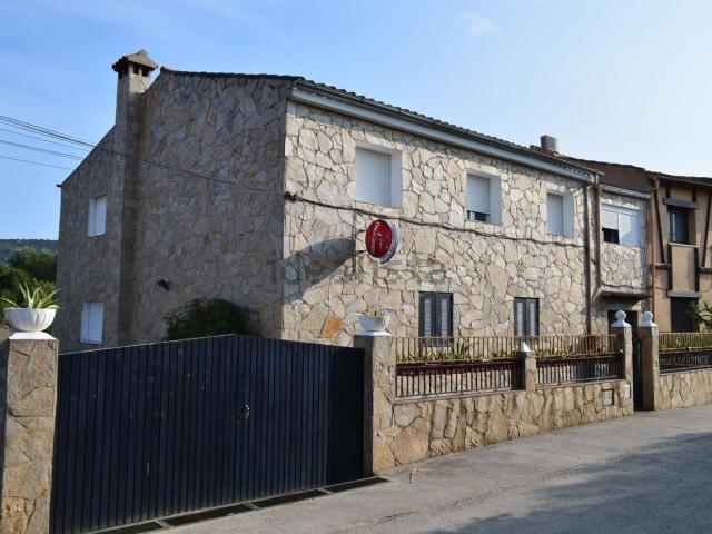 Casa en venta en Miralvalle, Plasencia