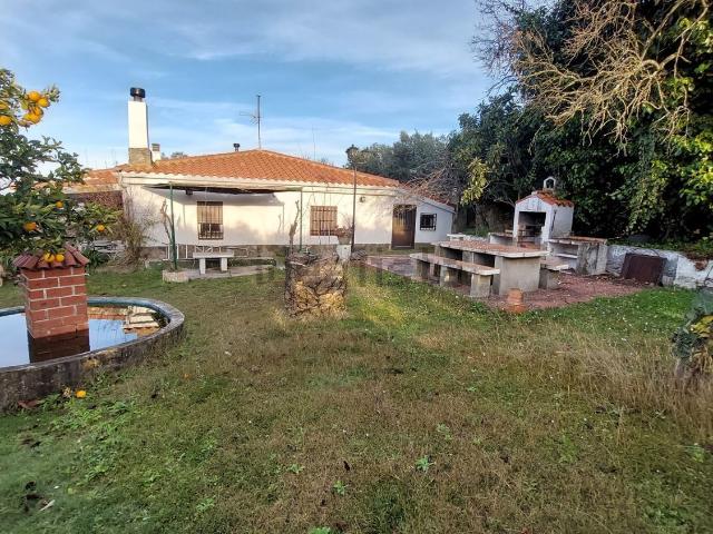 Casa en venta en Miralvalle, Plasencia