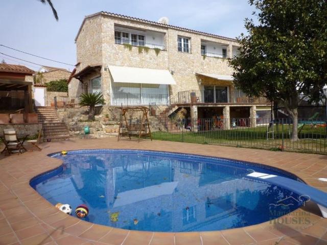 Casa en venta en Castell-platja D'aro, Girona