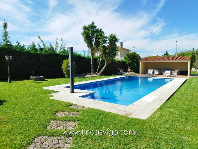 Villa en alquiler en Nigrán, A Foz