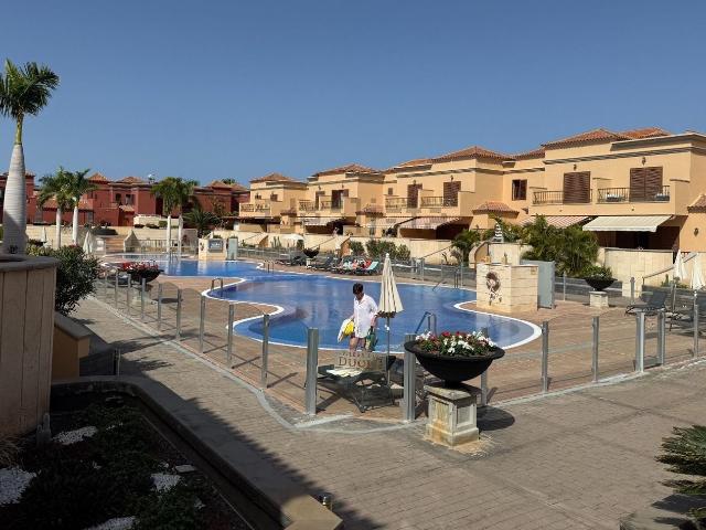Casa en venta en La Caleta, Adeje
