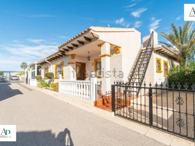Casa en alquiler en Playa Flamenca II, el Baix Segura / La Vega Baja