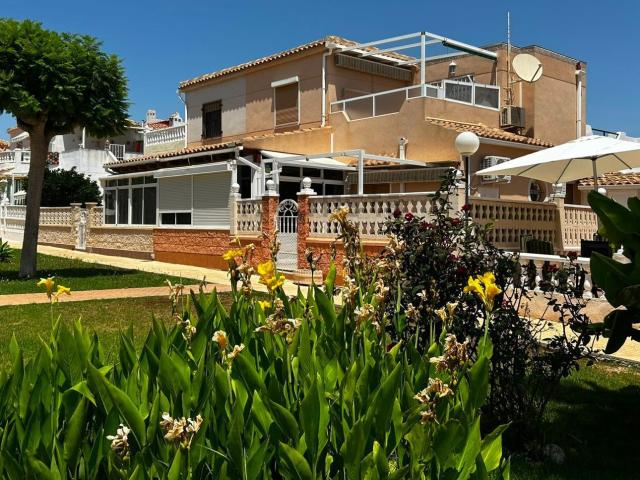 Casa en venta en Playa Flamenca II, el Baix Segura / La Vega Baja