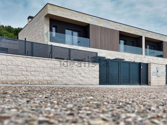 Casa en venta en Poio, Pontevedra