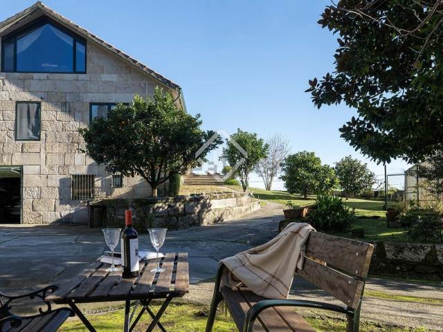 Casa en venta en Poio, Teinogueira