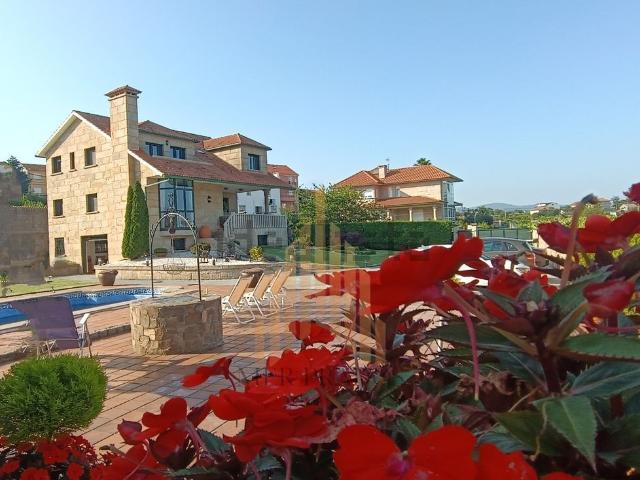 Casa en venta en Poio, Pontevedra
