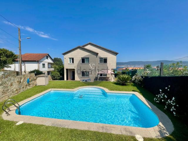 Casa en venta en Poio, Teinogueira