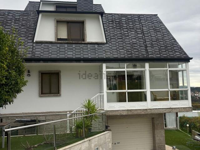 Casa en venta en Fontenla, Poio