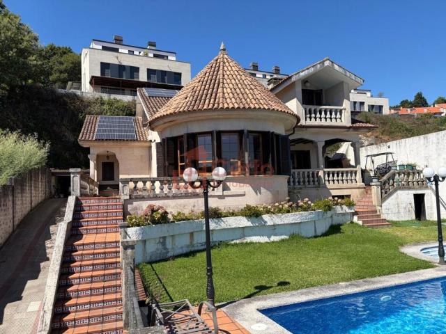 Casa en venta en Poio, Pontevedra