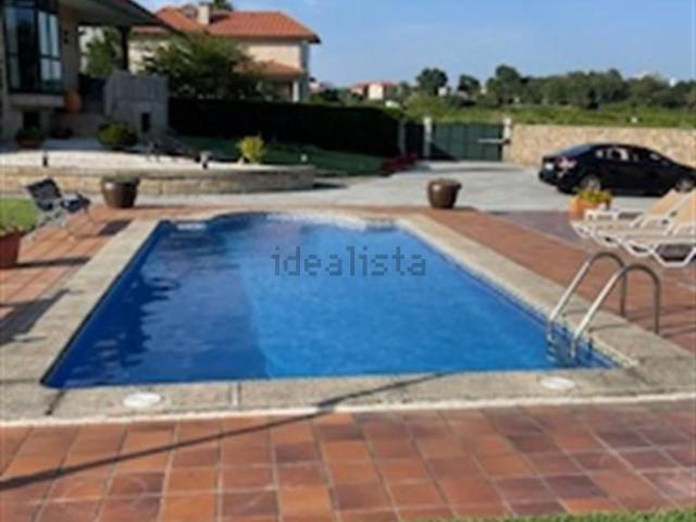 Casa en venta en Poio, Portosanto