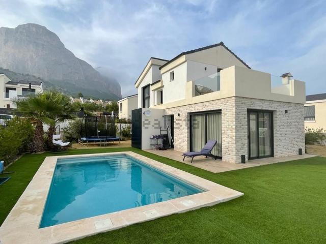 Casa en alquiler en Urbanización Polop Paradis, Polop