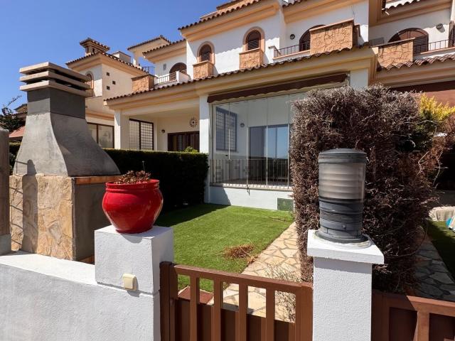 Casa en venta en Urbanització Polop Paradís, Polop