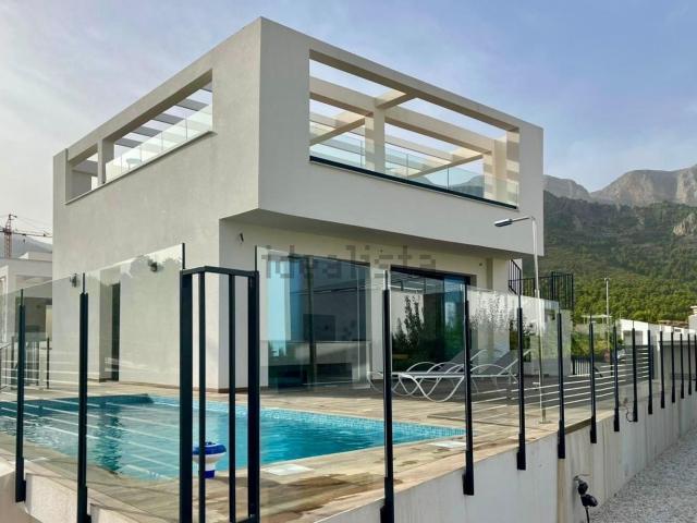 Casa en venta en Urbanització L'Alberca, la Marina Baixa