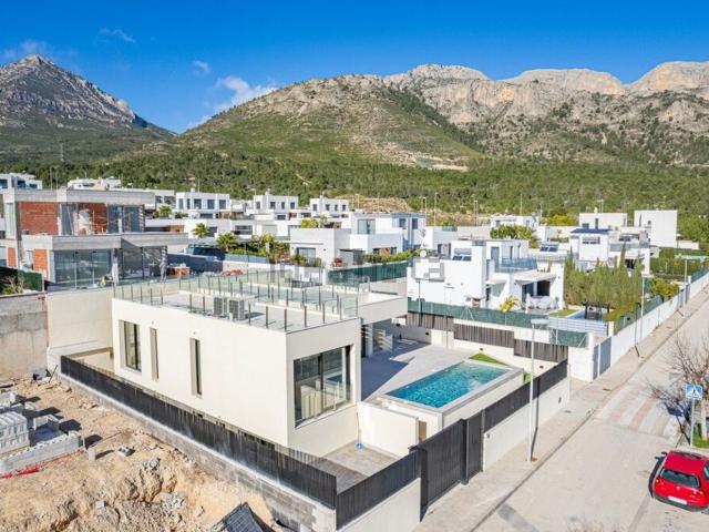 Casa en venta en Urbanització L'Alberca, la Marina Baixa