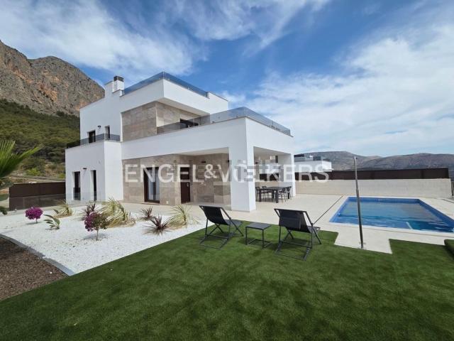 Casa en venta en Xirles, la Marina Baixa