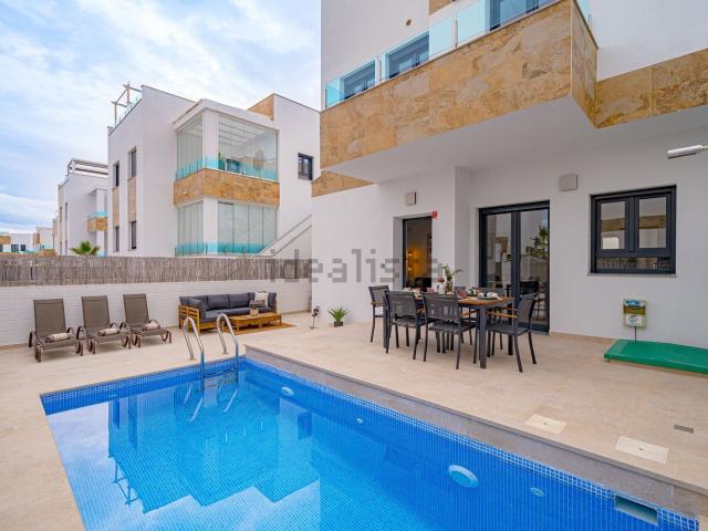 Casa en alquiler en Urbanització L'Alberca, la Marina Baixa