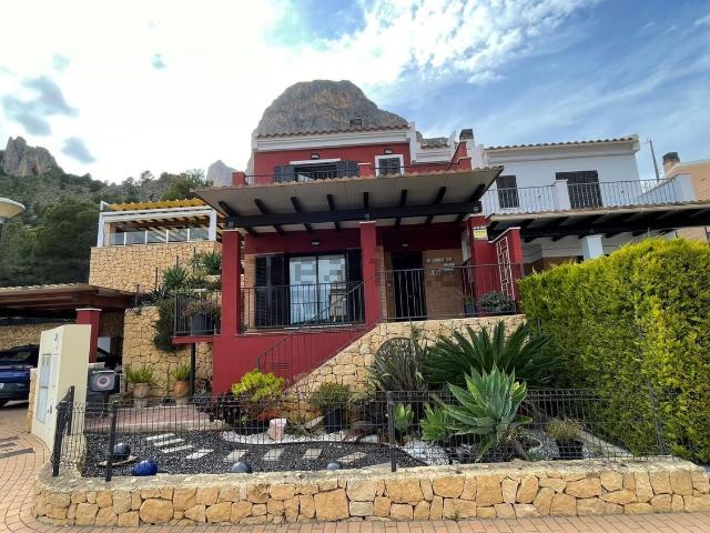 Casa en alquiler en la Marina Baixa, Valencia