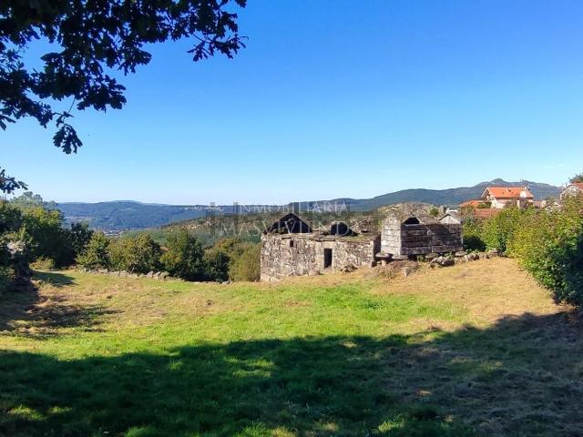 Casa en venta en A Insua, Ponte Caldelas