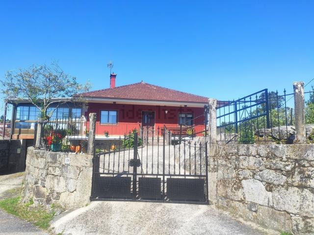 Casa en venta en Ponte Caldelas