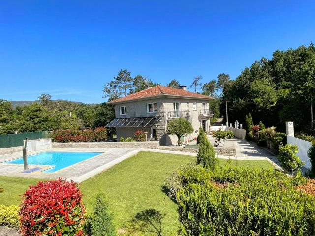 Casa en venta en Ponteareas, A Porteliña