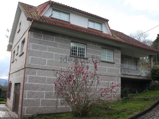 Casa en venta en Ponteareas, O Condado