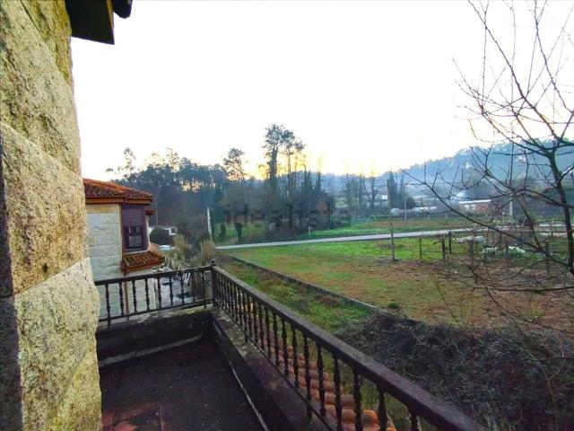 Casa en venta en Cristiñade, O Condado