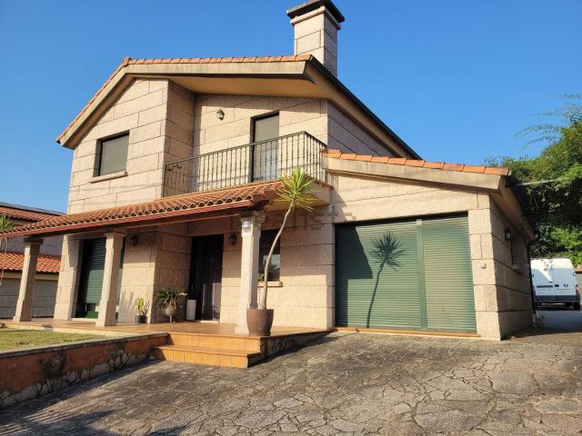 Casa en venta en Ponteareas, Cotobade