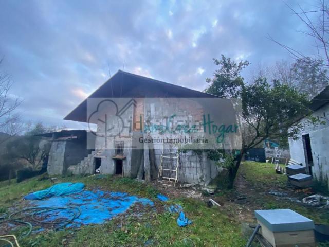 Casa en venta en Fontenla, O Condado