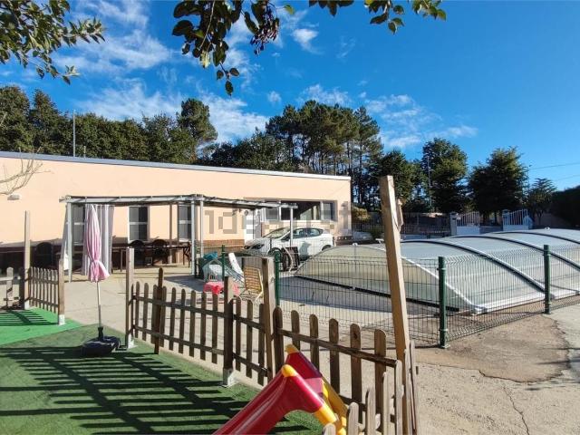 Casa en venta en Pías, Cotobade