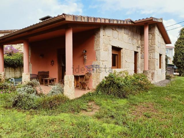 Casa en venta en Ponteareas