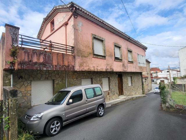 Casa en venta en Infesta, Pontecesures