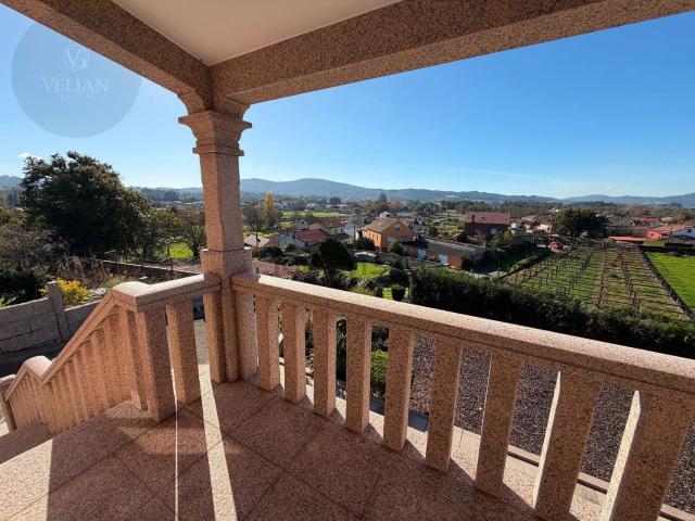 Casa en venta en Infesta, Pontecesures