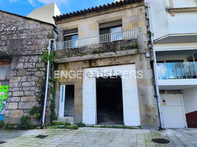 Casa en venta en Pontevedra, A Moureira